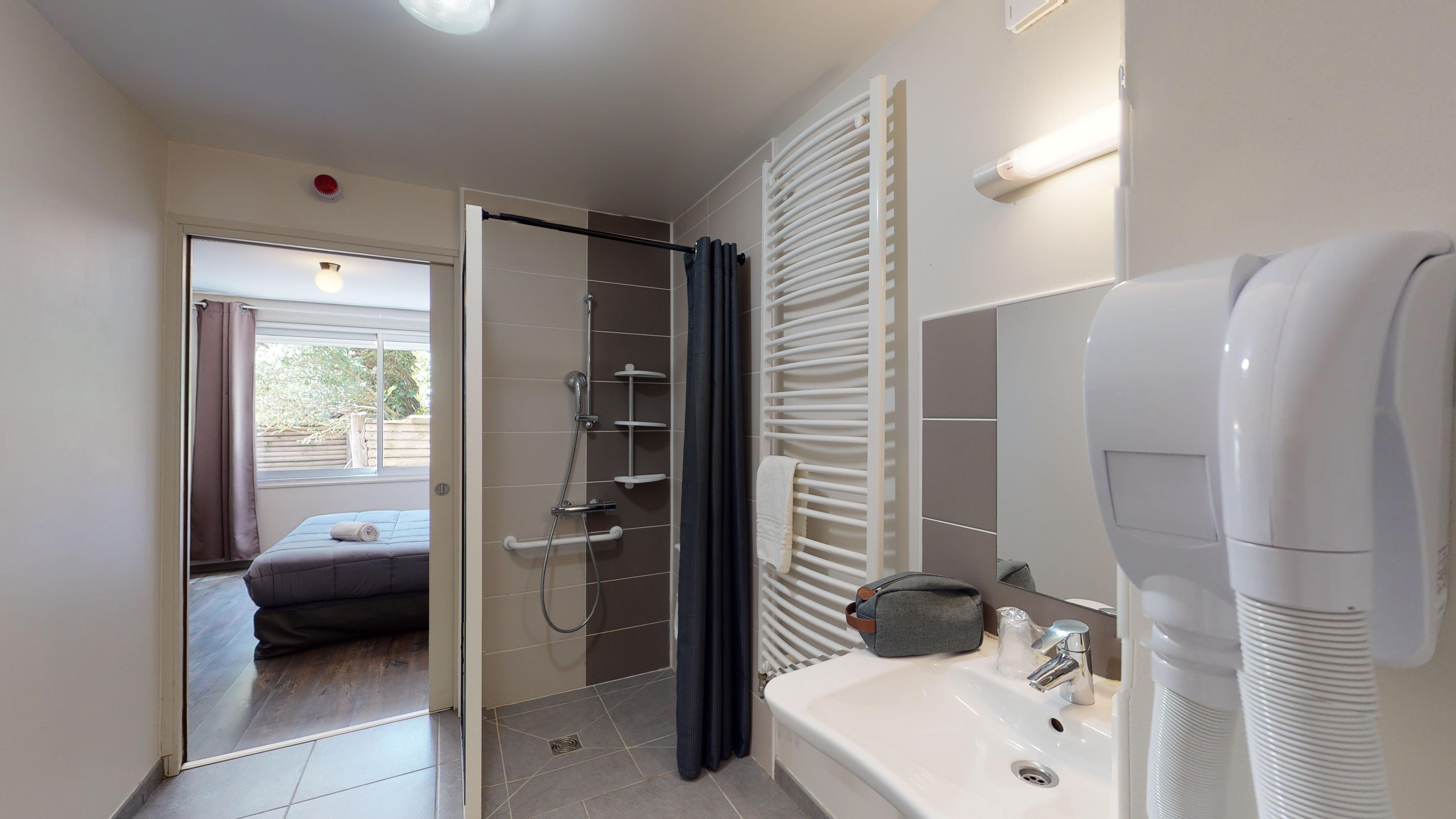 Hotel Les Pieux En Cotentin Zewnętrze zdjęcie