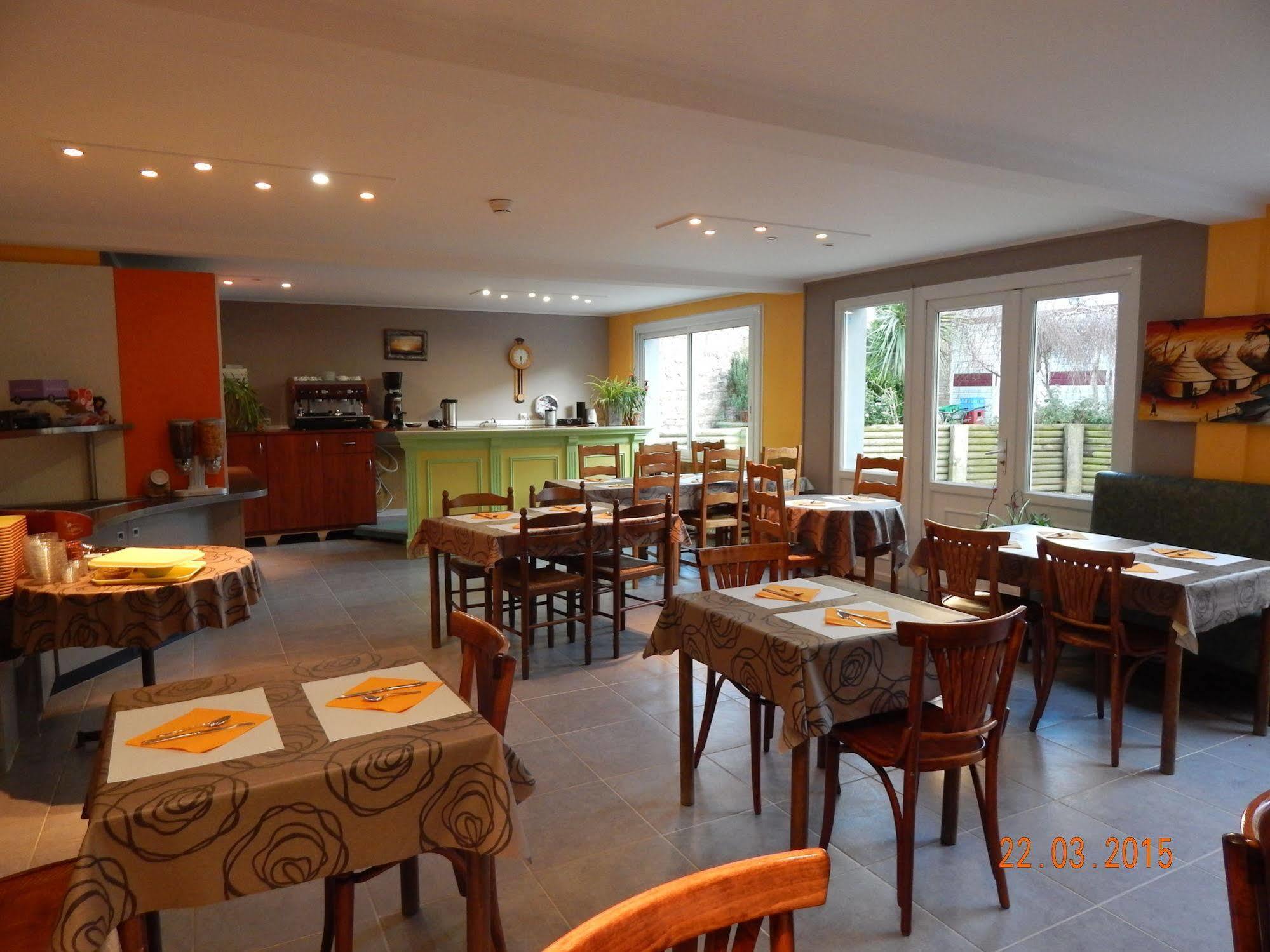 Hotel Les Pieux En Cotentin Zewnętrze zdjęcie